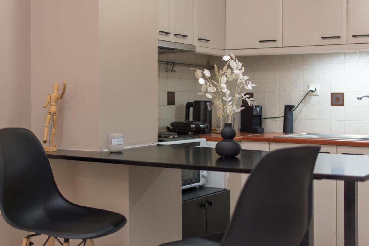 Apt 48, Cozy Apartment In Kalamata City Center Eksteriør billede