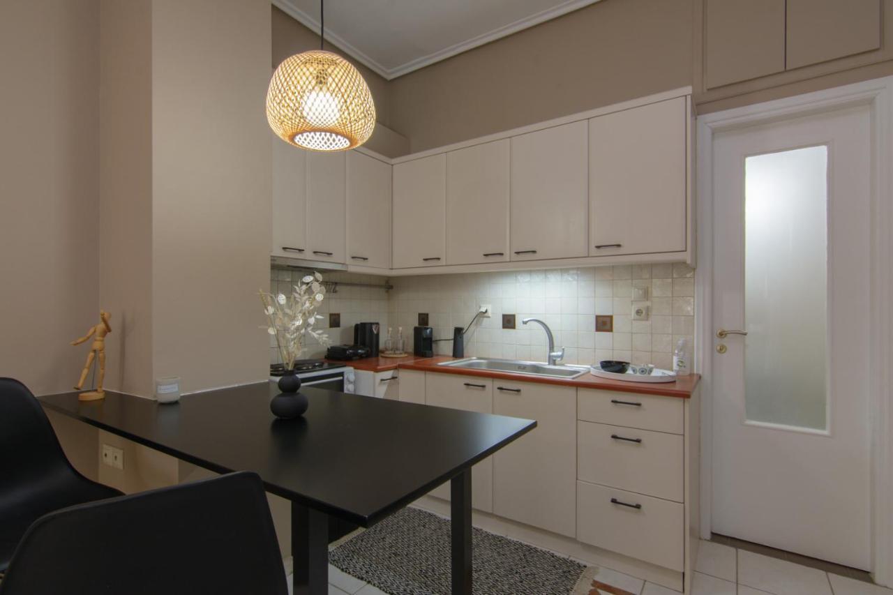 Apt 48, Cozy Apartment In Kalamata City Center Eksteriør billede