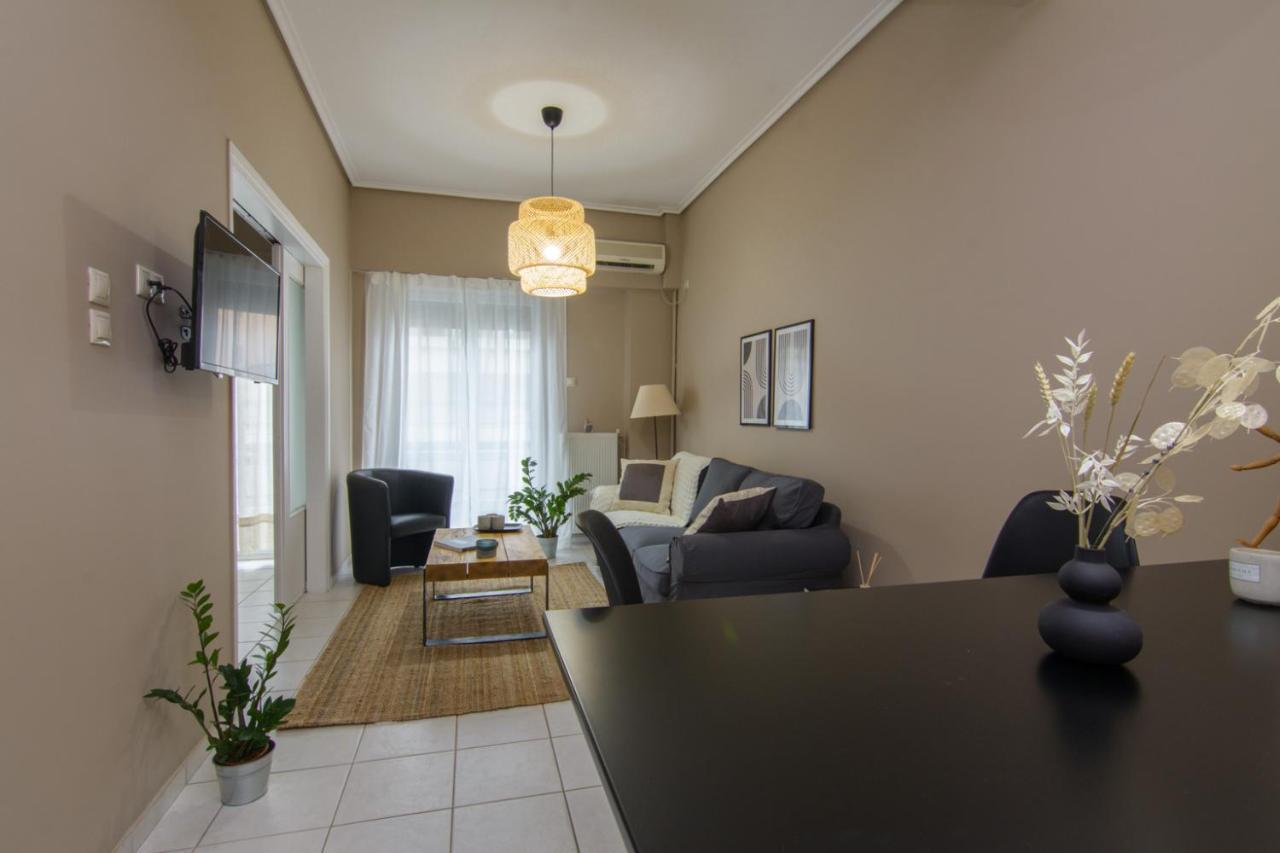 Apt 48, Cozy Apartment In Kalamata City Center Eksteriør billede